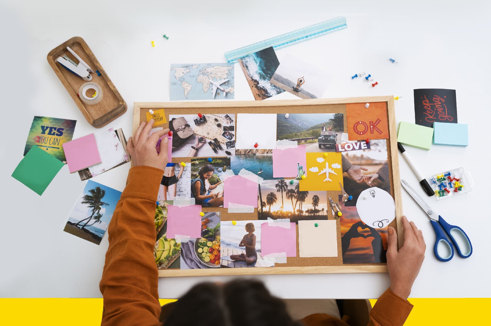 Cómo crear un visión board y lograr tus objetivos este 2025